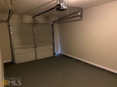 1687 Redan, Lithonia GA 30058-2610 exterior