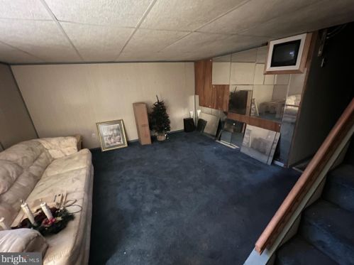 202 Stratford Rd, Manor PA 19036-1641 exterior