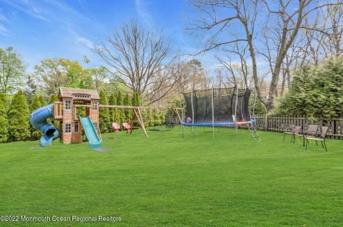 28 Linda Dr, Jackson Twp NJ 08527-5026 exterior