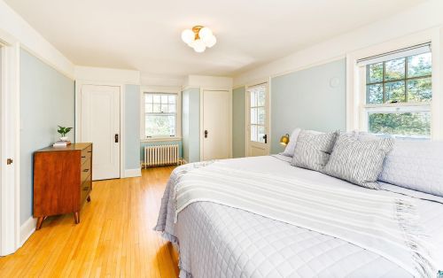 1114 Chester Park Dr, Duluth MN 55812-1139 exterior