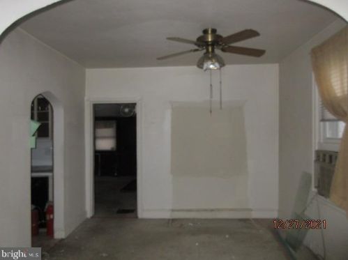 818 Lawnton Ter, Manor PA 19036-1109 exterior