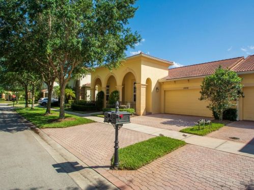 10091 Dolce Rd, Fort Pierce, FL 34986-2859