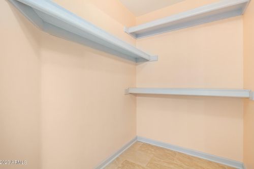 15816 15th Way, Phoenix AZ  85022-3249 exterior