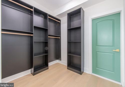 517 Diamond St, Philadelphia PA 19122-1434 exterior