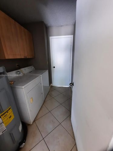 1280 Jacqueline Ave, Fort Pierce FL  34953-1466 exterior