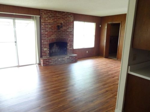 8110 Exmoor Dr, Austin, TX 78757-7725