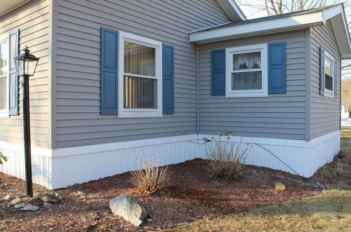 21 Country Clb Trl, Deep River CT 06419-1208 exterior