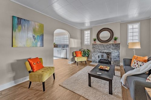 1314 Bellaire Pl, Pittsburgh PA  15226-1830 exterior