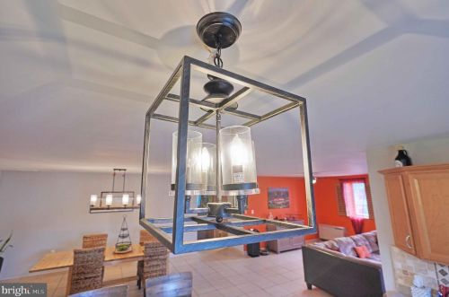 114 Chestnut St, Slatington PA 18080-1512 exterior