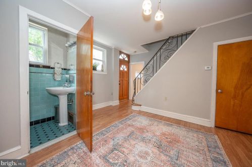 1309 Dickinson St, Philadelphia PA 19147-6221 exterior