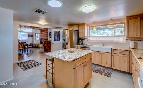 6611 Paseo San Ciro, Tucson AZ  85710-2107 exterior