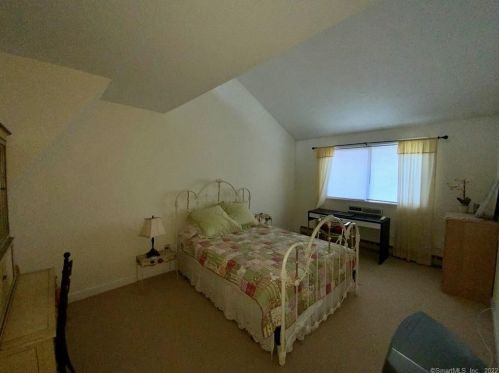 244 Ledge Dr, Torrington CT 06790-2245 exterior