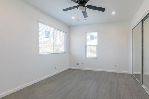 2053 Chatsworth Blvd, San Diego CA 92107-2738 exterior