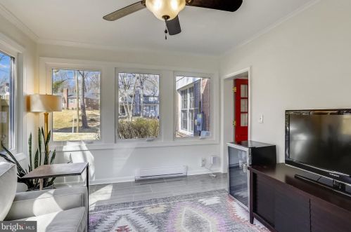 415 Hillmoor Dr, Silver Spring MD 20901-2634 exterior