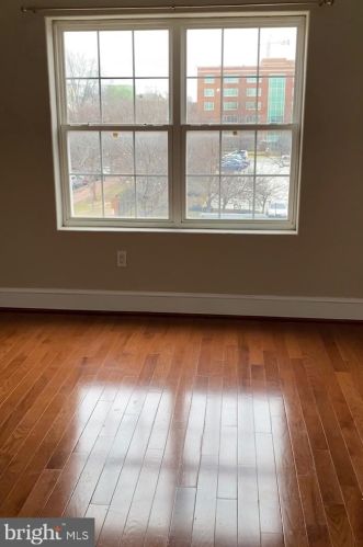 1426 Capitol St, Washington DC  20003-1571 exterior