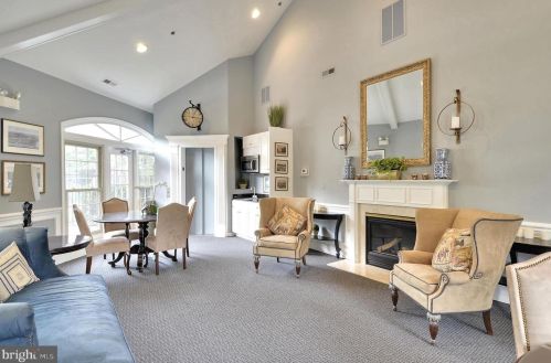 337 Fayette St, Alexandria VA 22314-2201 exterior