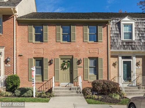 15331 Manor Village Ln, Rockville MD  20853-1820 exterior