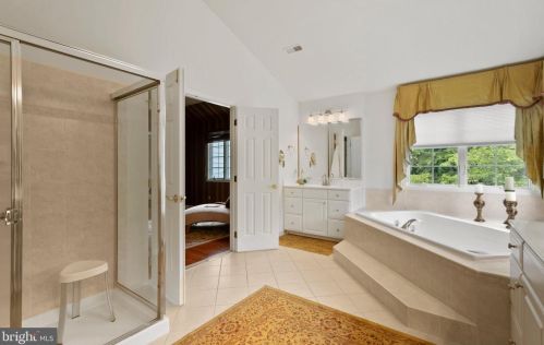 15173 Sapling Rdg Dr, Dayton MD 21036-1259 exterior