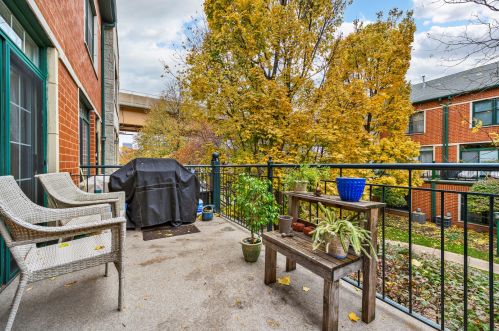 1813 Clark St, Chicago IL 60616-1658 exterior