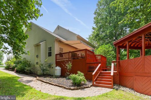 1432 Carlon Ct, Huntingtown MD 20639-2338 exterior