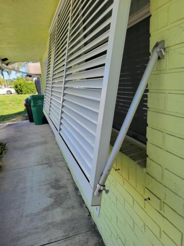 124 Todd Ave, Fort Pierce, FL 34983-3026