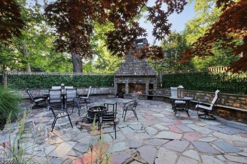 517 Clark St, Westfield NJ 07090-4012 exterior