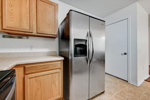 8612 Davis Oaks Trl, Austin TX 78748-6582 exterior