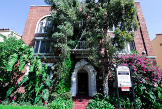 442 Cochran Ave, Los Angeles CA  90036-3371 exterior