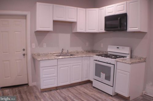 843 Pennington Ave, Trenton, NJ 08618-2911