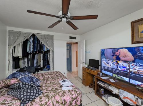 4225 Cavalier Dr, Phoenix AZ 85017-1727 exterior