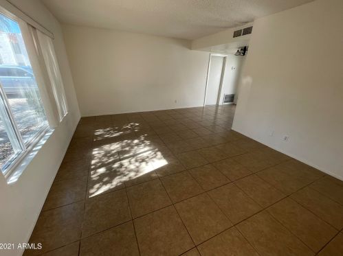 16023 25 Dr, Phoenix AZ exterior