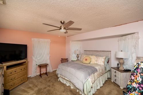 1326 Janette Ave, Fort Pierce FL 34953-1220 exterior