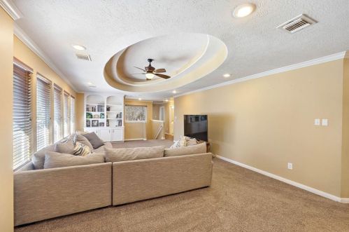 1611 Lodge Falls Ct, Humble TX 77345-1881 exterior