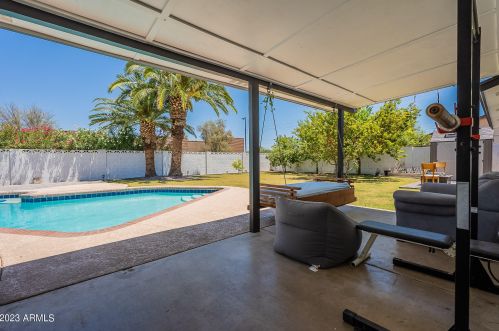 3128 Altadena Ave, Phoenix AZ  85029-3211 exterior