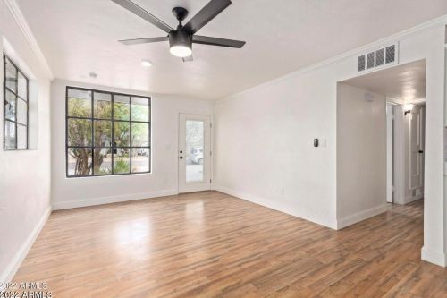 4246 30 Dr, Phoenix AZ 85009-5071 exterior