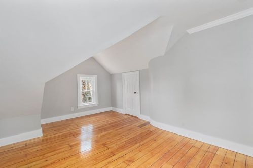 294 Doyle Ave, Providence RI  02906-3355 exterior