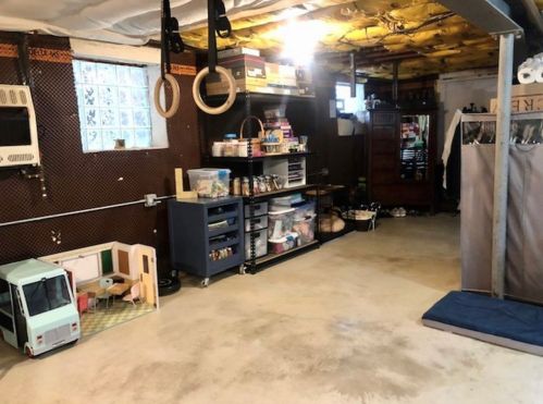 3429 Oakley Ave, Chicago IL 60608-6027 exterior