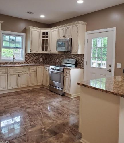 63 Chamberlain Ave, Paterson NJ  07502-1351 exterior