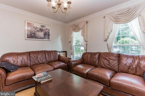 433 Bonifant Rd, Silver Spring MD 20905-5950 exterior