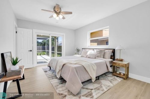 943 4th St, Boca Raton FL  33432-4201 exterior