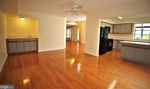 5 Aldgate Ct, Princeton NJ exterior