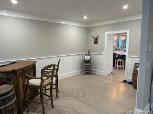 14 Appletree Ln, Norwalk CT 06850-1000 exterior