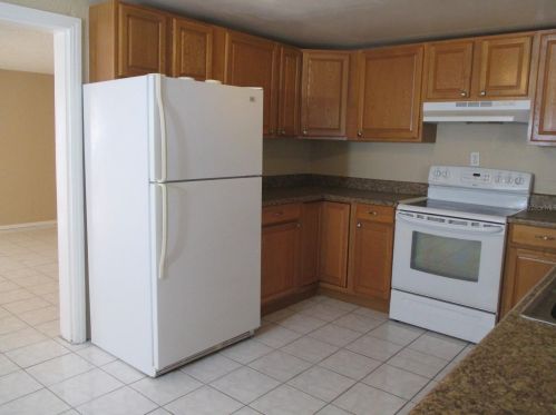 1307 Econlockhatchee Trl, Orlando FL 32825-6108 exterior