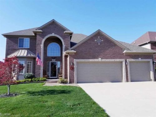 18073 Tatara Dr, Macomb Township, MI 48042-3617