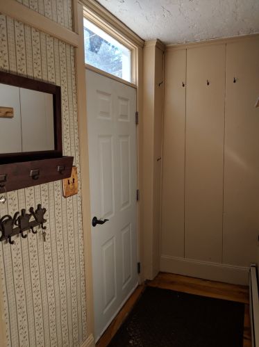 148 King St, Concord NH 03303-2111 exterior