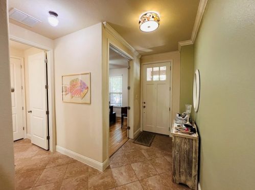 2321 Amur Dr, Austin, TX 78745-2065