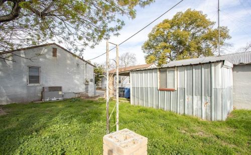 642 Olive Ave, Turlock CA 95380-4816 exterior