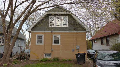 2257 70th St, Milwaukee, WI 53213-1929