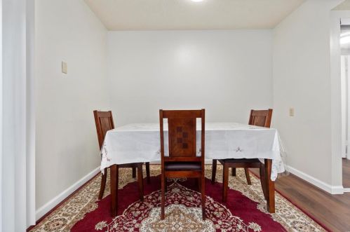 1841 Mansard Dr, Saint Louis MO 63125-2336 exterior