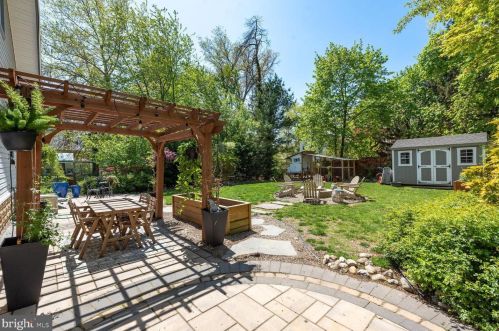 224 Plymouth Pl, Camden NJ  08109-2835 exterior